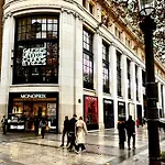 Champs Élysées apartment
